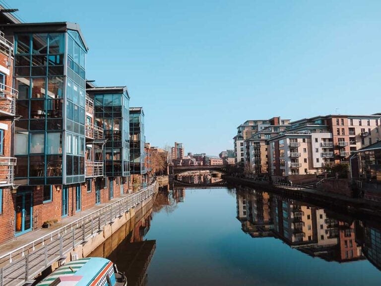 leeds liverpool canal view