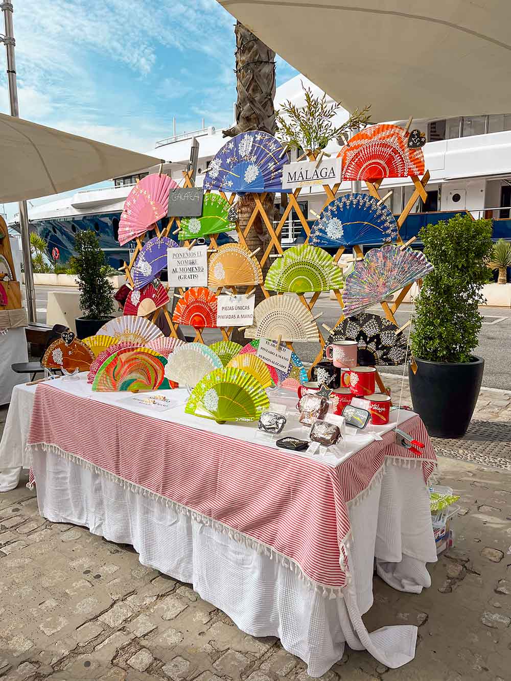 Pedregalejo: Malaga's Traditional Fishing Neighbourhood 9 Stall selling authentic Andalusian fans in Muelle Uno, Malaga.