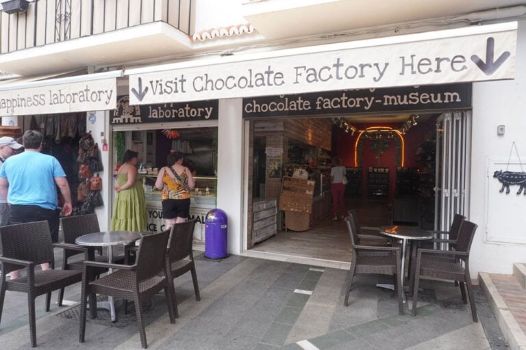 Entrace of Mijas chocolate factory