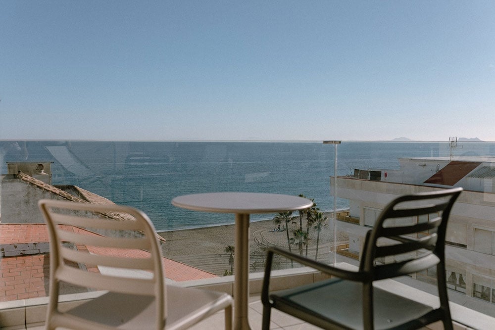 Rooftop terrace with sea views in Hotel Estepona Plaza.