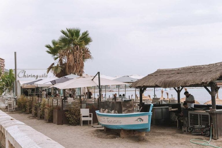 A photo of the Malagueta beach on a cloudy day.
