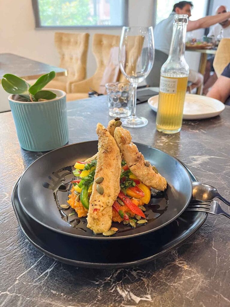 Chicken, pepper and pumpkin puree salad from Art and Gourmet Bakery Marbella.