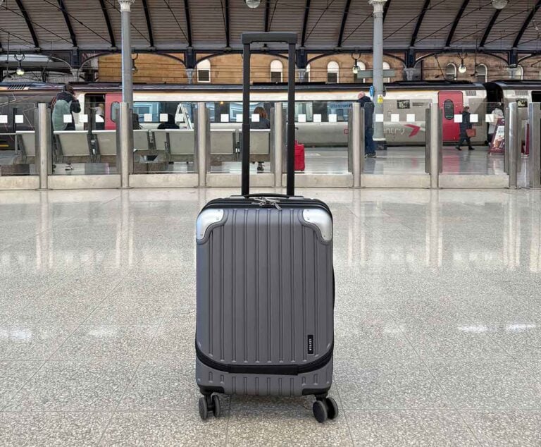 LEVEL8 Grace Carry-on Luggage Review