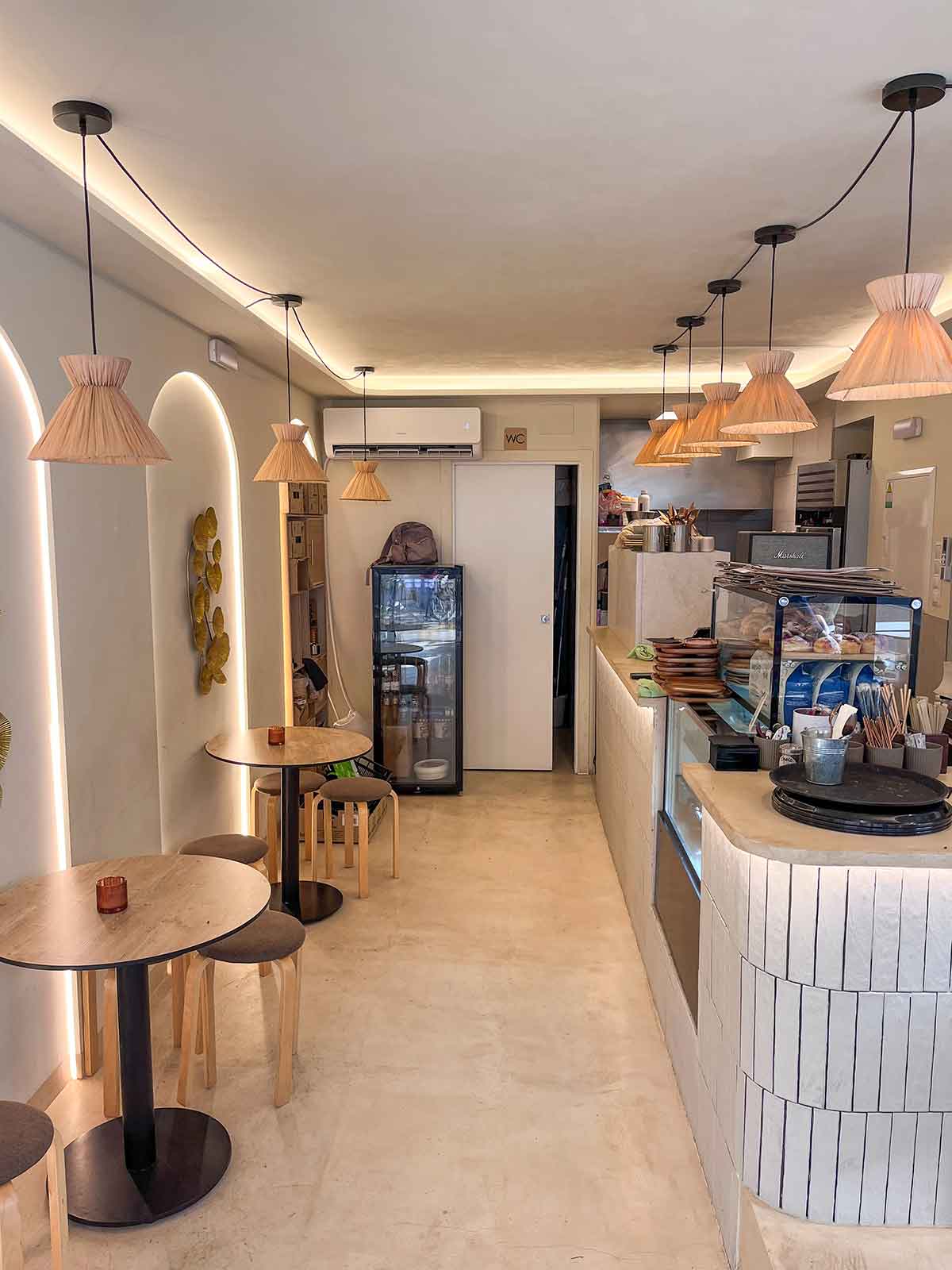Where to Eat in Estepona (My Top Recommendations) 5 Inside seating area at Berries coffee shop in Estepona.