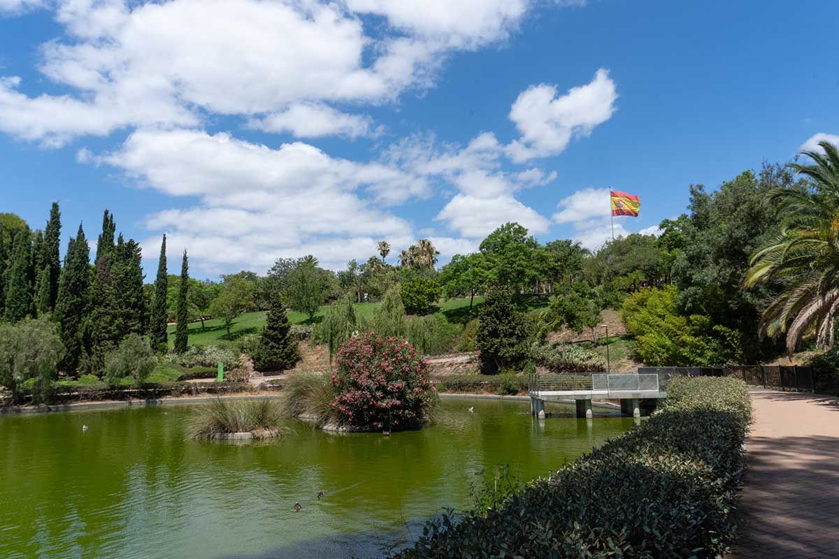 Ultimate Guide to Parque de la Paloma 2 Artificial lake at Parque de la Paloma in Benalmadena.