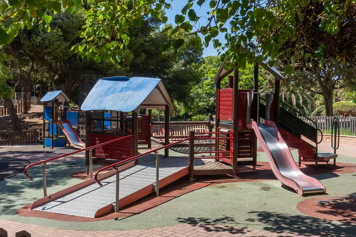 Ultimate Guide to Parque de la Paloma 8 One of the playgrounds at Parque de la Paloma, Benalmadena.