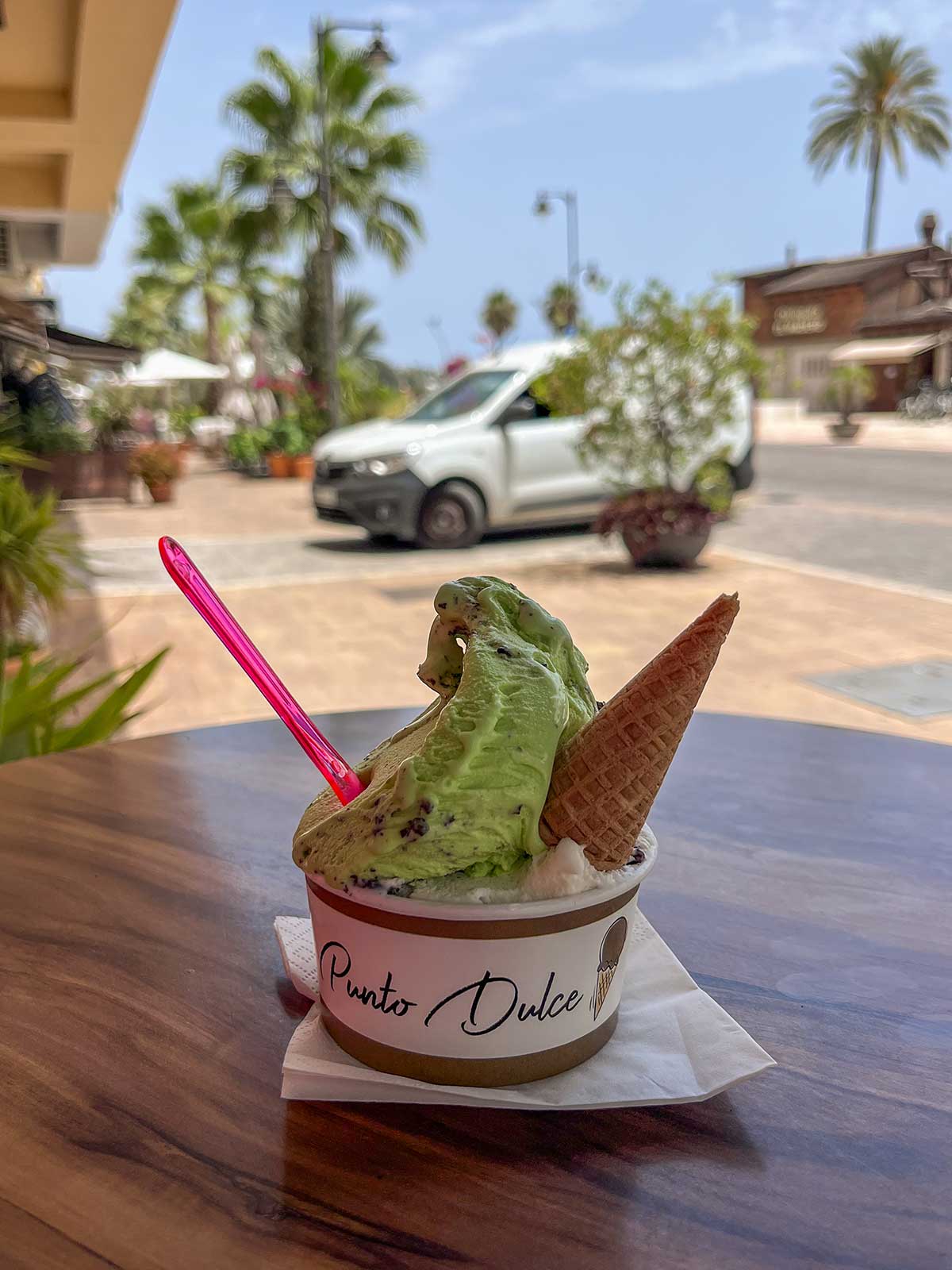 Where to Eat in Estepona (My Top Recommendations) 22 Mint ice cream from Punto Dulce ice cream parlour in Estepona, Malaga, Spain.