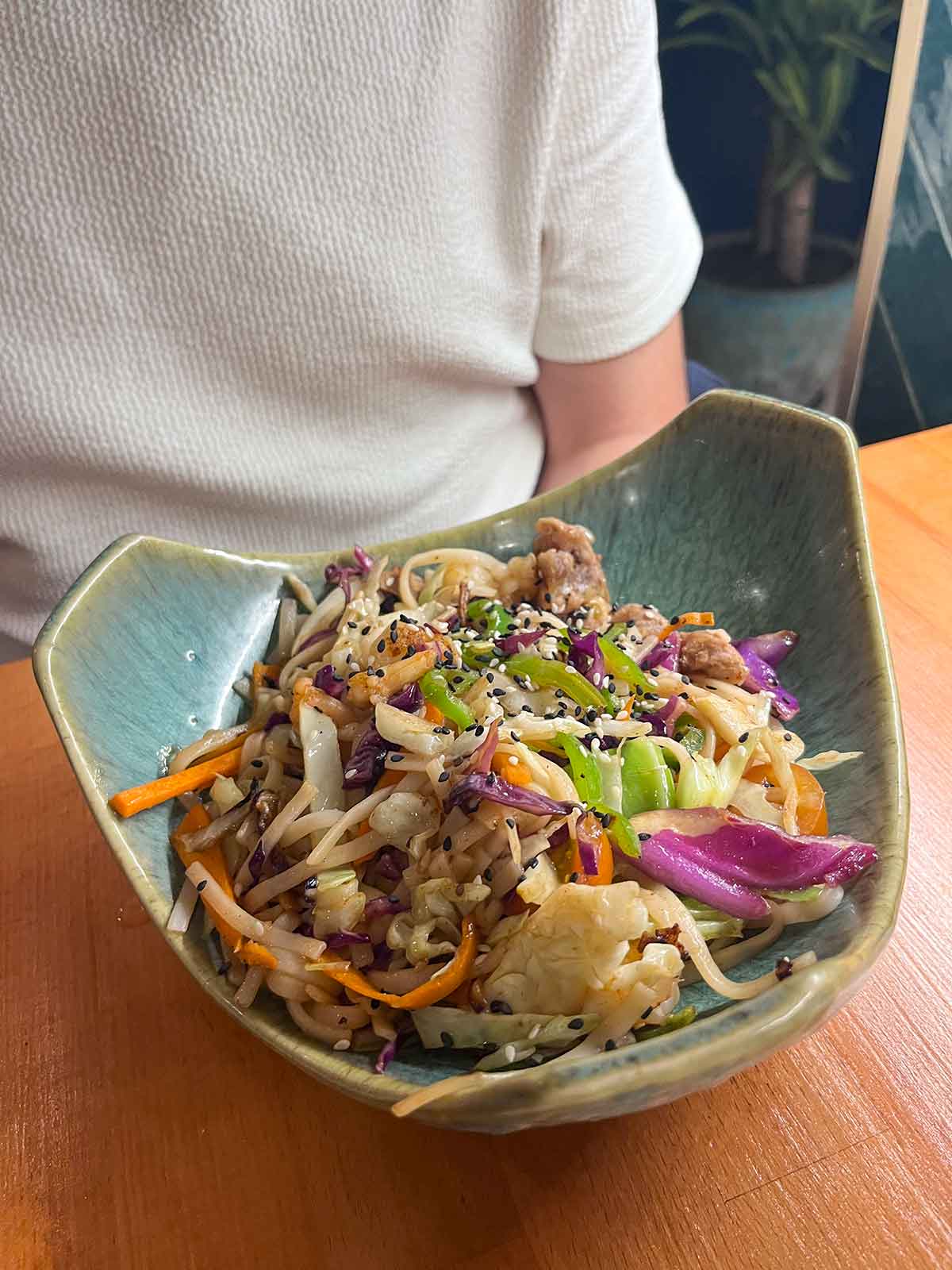 Ultimate Guide to Gluten-Free Seville 10 Wok with pork and langoustines at Señora Pan, Seville.